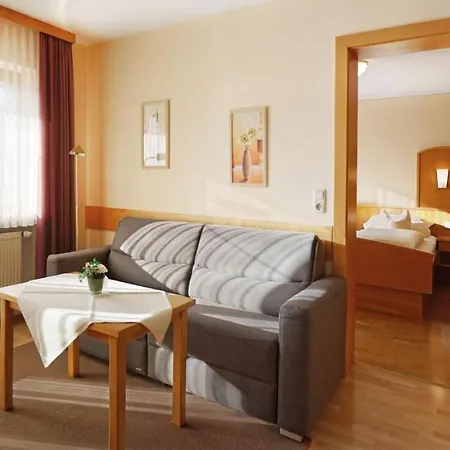 Appartementhaus Safferstetten Apartment *
